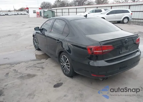 2016 Volkswagen Jetta 1.8T Sport из США, поврежденный, VIN 3VWD17AJ6GM304663